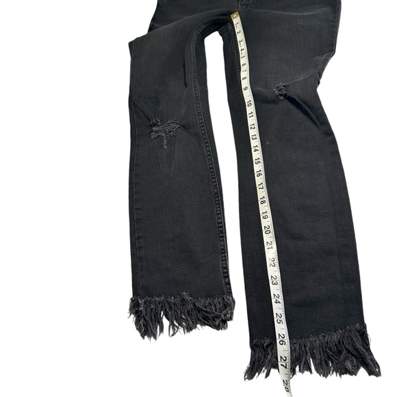 Free People Black Wash Raw Hem Skinny Jeans Sz 26 - Picture 11 of 11